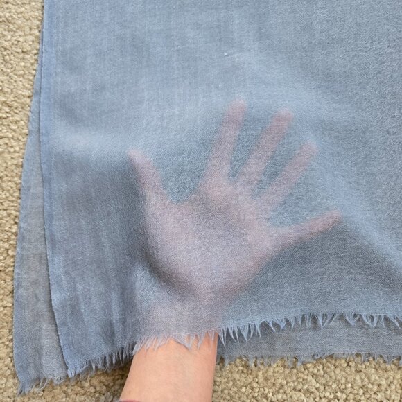 Large Lightweight Cashmere Scarf/Shawl/Wrap Blue - Picture 6 of 13